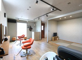 店舗併用住宅（美容院+フォトスタジオ）