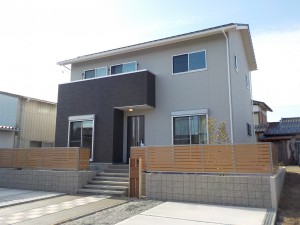 自然素材の家ナチュリエ施工例～土地の広さ・立地条件を有効活用