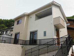 施工例「丘の上に建つナチュラルハウス」。