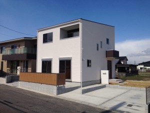 施工例～自然素材を活かしたナチュラルホーム