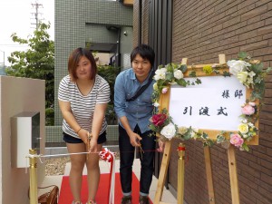 Ｈ様　引き渡し式