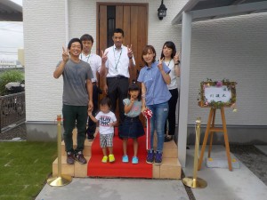 Ｎ様　引き渡し式