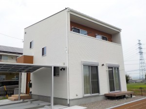 自然素材の家「ナチュリエ」～お子様の教育環境を第一に考えた夢