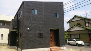 自然素材の家ナチュリエ施工例～シンプルデザインの家～